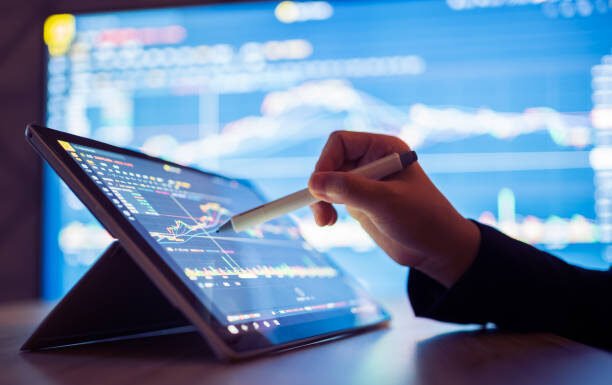 Trading App with Fast Buy & Sell Execution